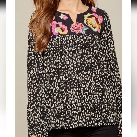 Savanna Jane Black Leopard Print Tunic Long sleeve with colorful embroidery 3X - Picture 1 of 9